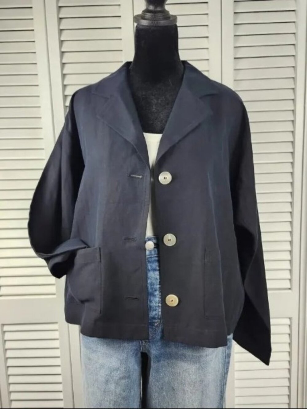 Jones NY Black Silk Linen Jacket Lightweight Tagged 4 But One size Fits Many